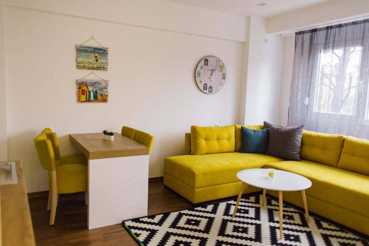 New Center Apartments Ниш Экстерьер фото